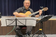 新規レッスン開講！ギター・ウクレレの先生のお披露目ステージ！神戸市灘区のサークル音楽教室